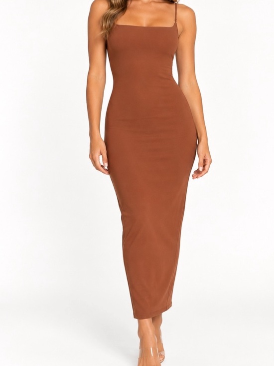 SKIMS Dresses & Skirts - NWT Skims Fits Everybody Long Slip Dress in Bronze. Size Large
